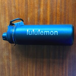 NWT Lululemon Sport Bottle 24 oz